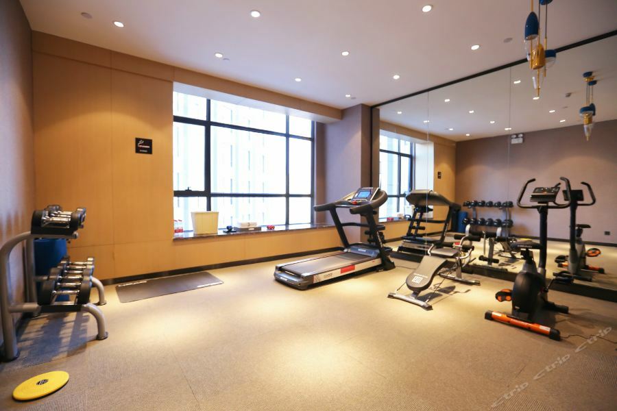 Atour Hotel Maoming Экстерьер фото