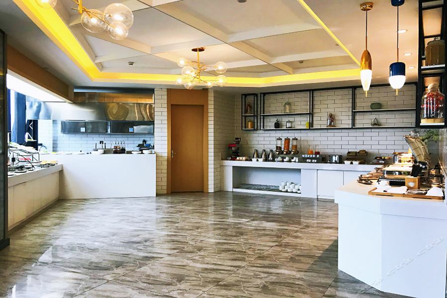 Atour Hotel Maoming Экстерьер фото